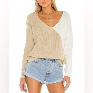 Superdown Womens Trish Knot Sweater in Beige & White size small Knit Cozy